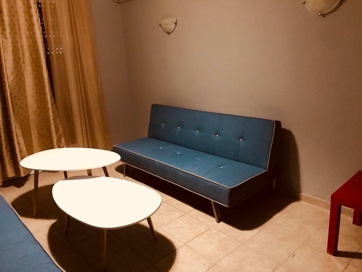 Merilyn Central Apartment Atenas Exterior foto